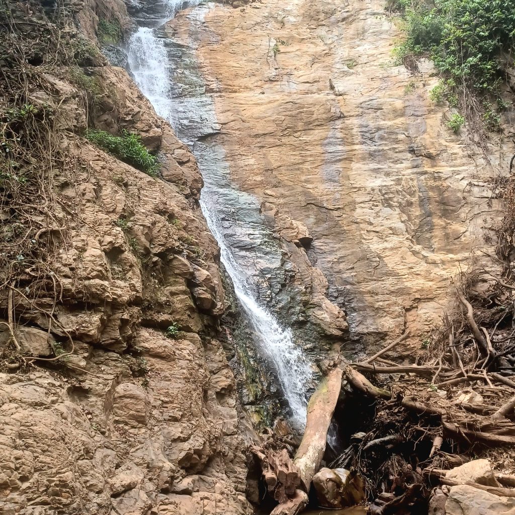 Chenku Falls, Ghana